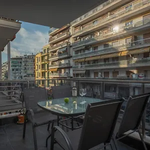 Antigonidon Square 2 Selanik